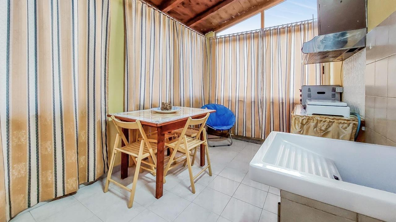 Casetta Orchidea A Pochi Passi Dal Centro Lampedusa Bagian luar foto
