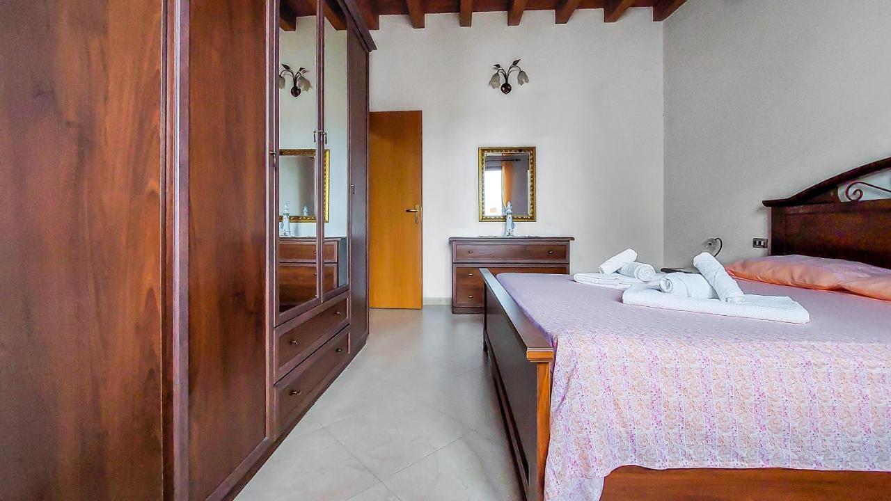Casetta Orchidea A Pochi Passi Dal Centro Lampedusa Bagian luar foto